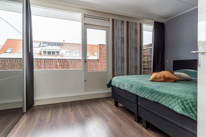 Foto 25 van Lisdodde 28