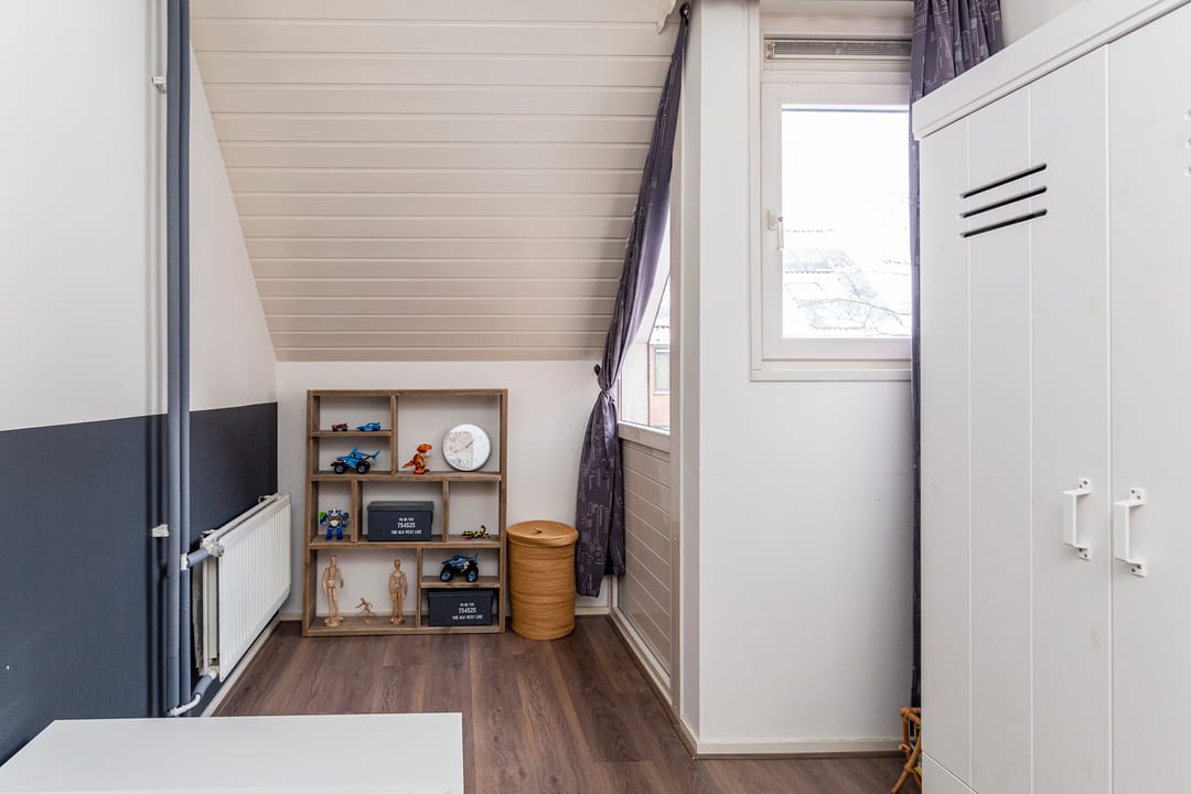 Foto 32 van Lisdodde 28