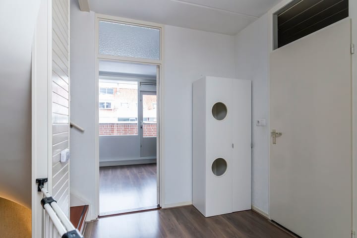 Foto 39 van Lisdodde 28