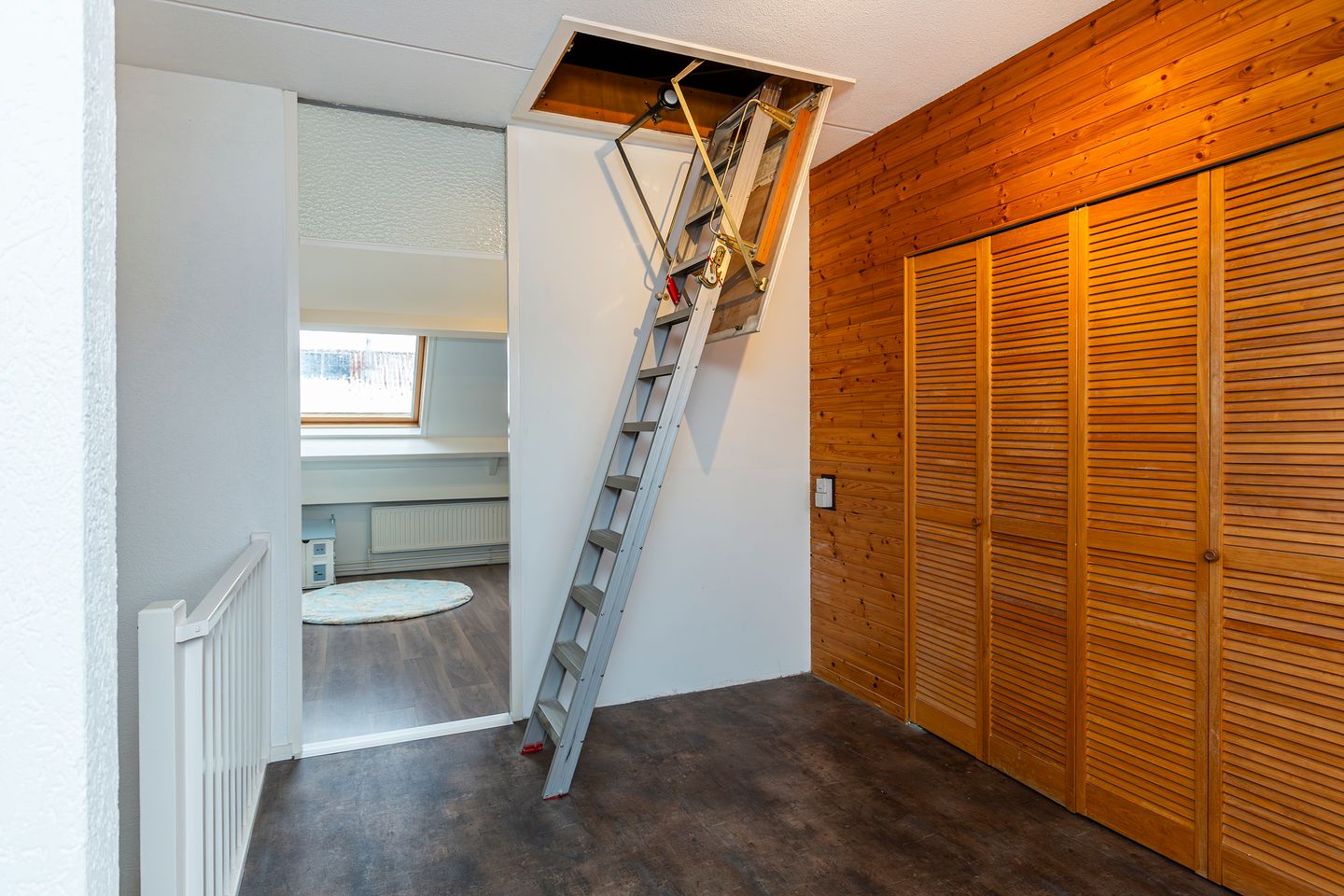 Foto 40 van Lisdodde 28