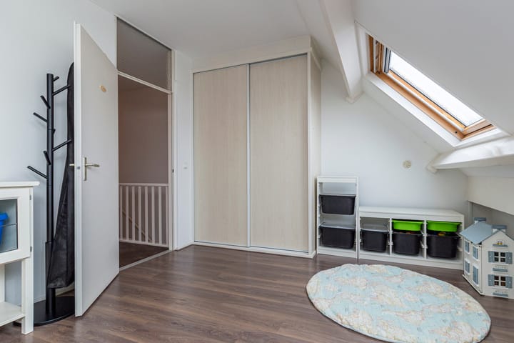 Foto 45 van Lisdodde 28