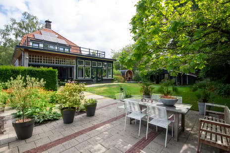 Koninginnelaan 12 secondary image