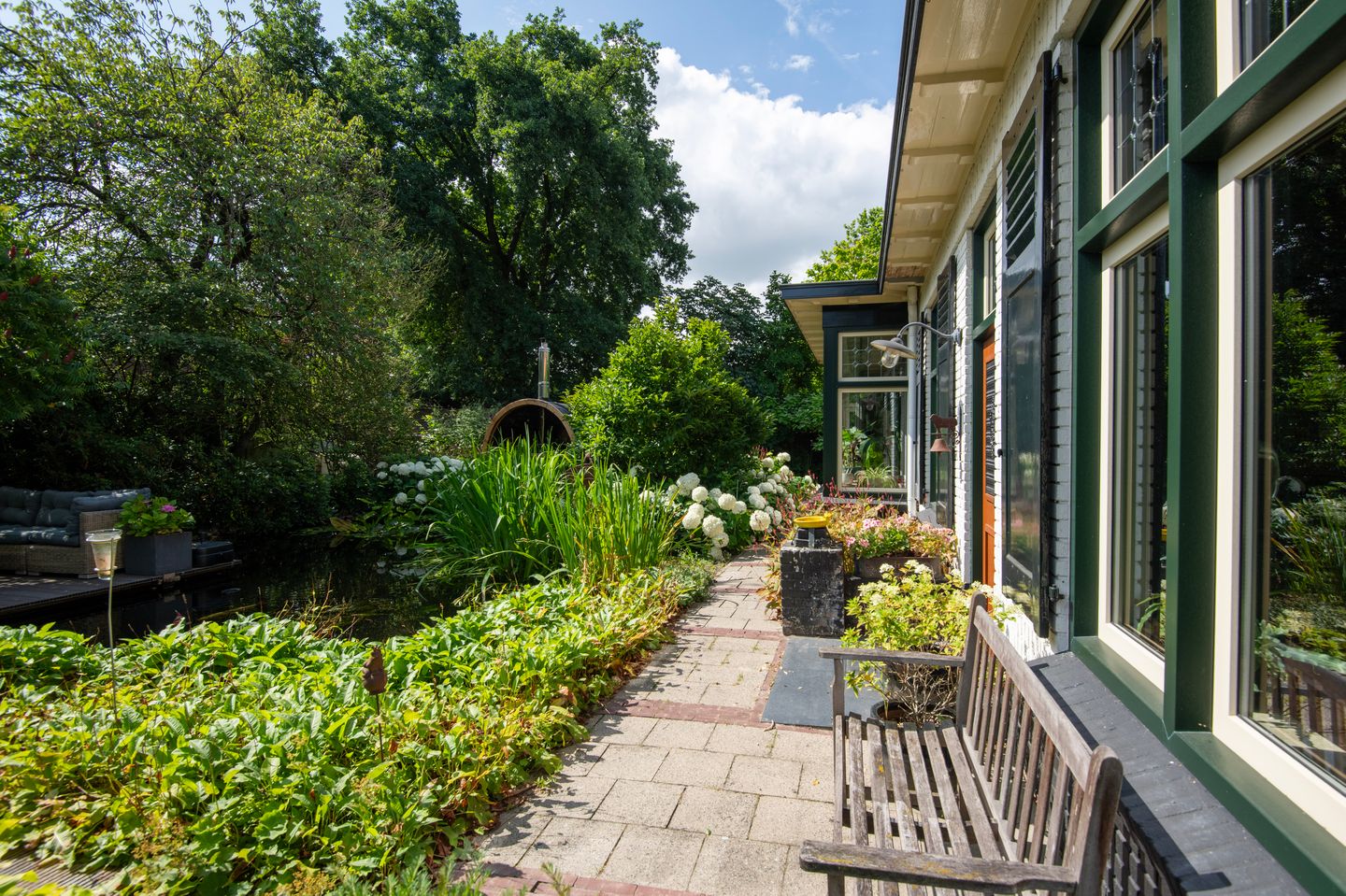 Foto 35 van Koninginnelaan 12