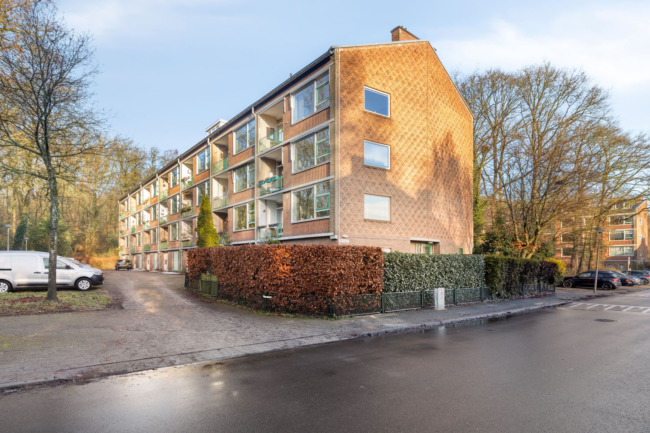 Buying a house in The Netherlands., Surinamelaan 75-C