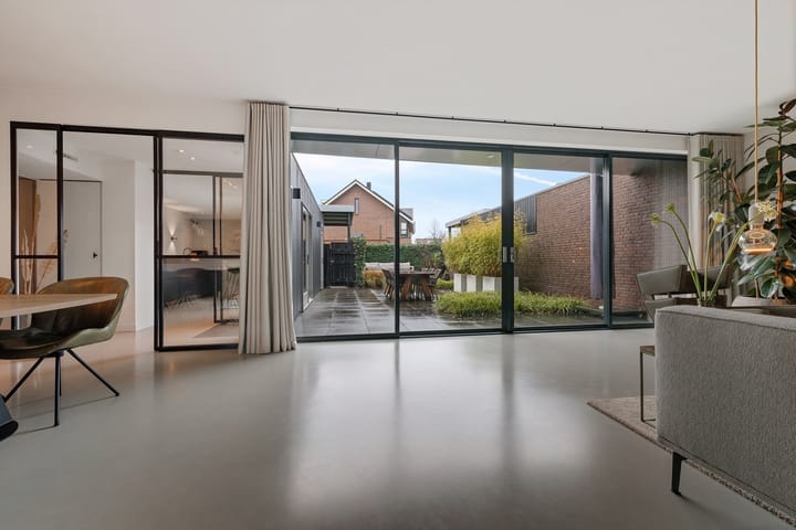 Foto 12 van Vasalisstraat 30