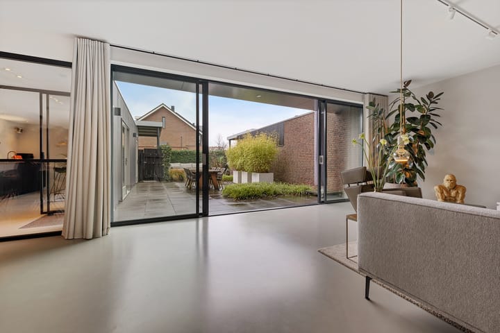 Foto 13 van Vasalisstraat 30