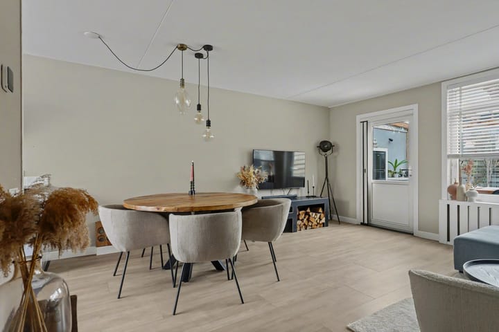 Foto 9 van Jan van der Benstraat 66