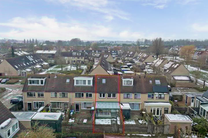 Foto 33 van Jan van der Benstraat 66