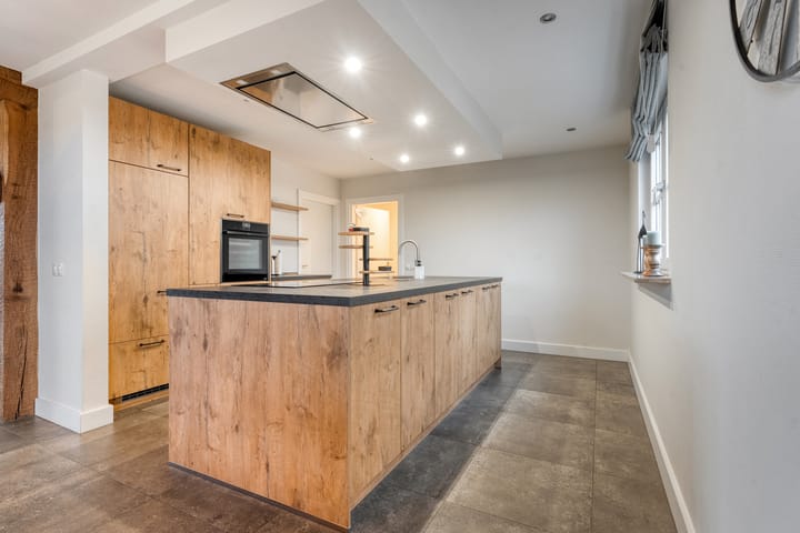 Foto 8 van Hanhofweg 32