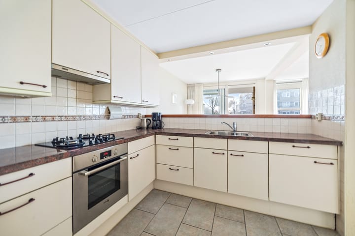 Foto 14 van Van Egmondlaan 77