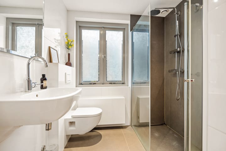 Foto 33 van Lagedijk 13-B