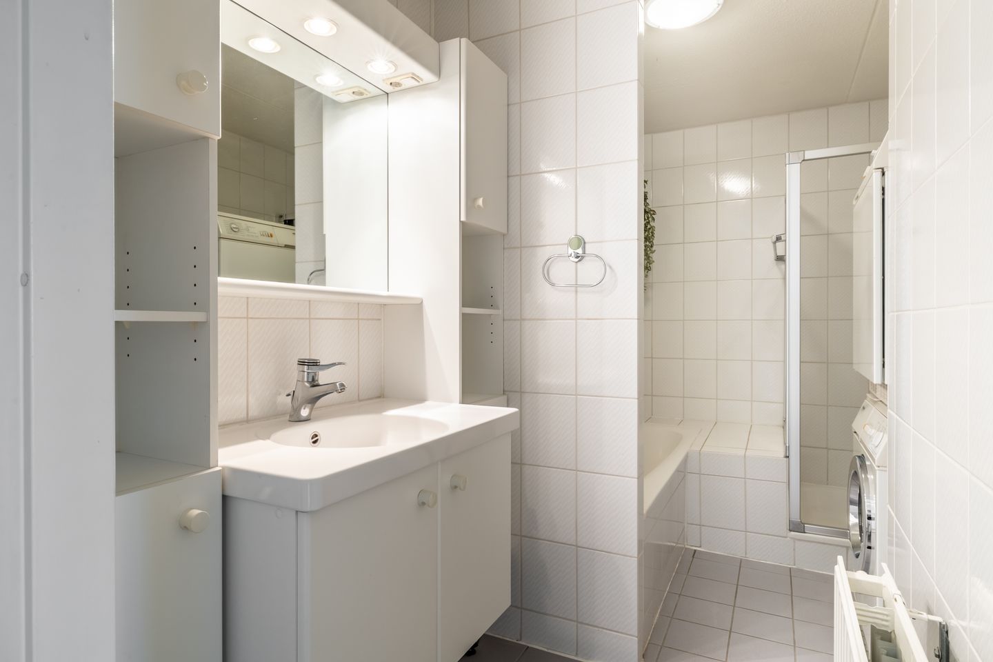 Photo 14 of Prins Hendrikstraat 96-A