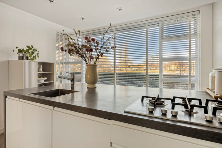 Foto 10 van Abel Tasmanstraat 32