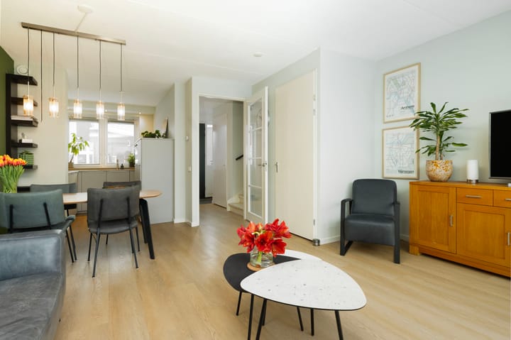 Foto 10 van Apollo 27