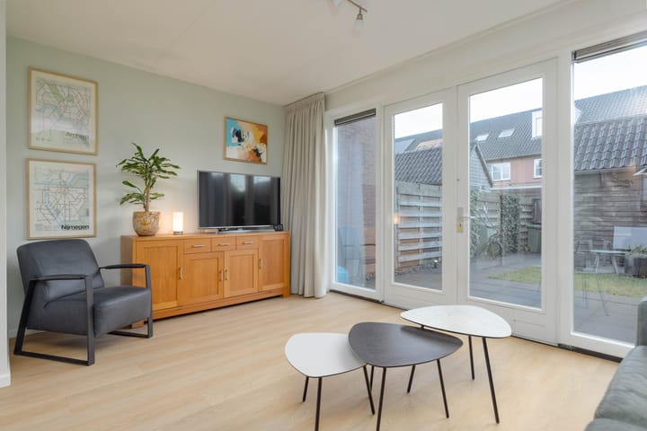 Foto 13 van Apollo 27