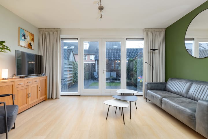 Foto 14 van Apollo 27