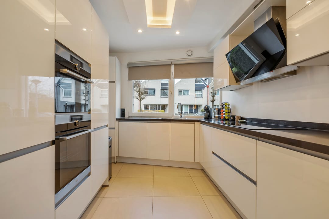 Photo 8 of Dwarsfluitstraat 27