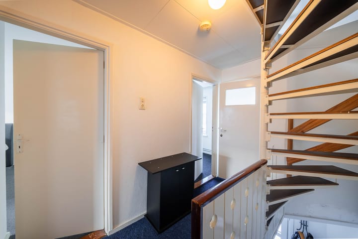 Foto 15 van Begoniastraat 42