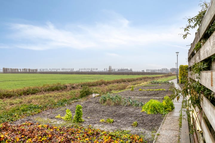 Foto 37 van Dr.W.Dreeslaan 28