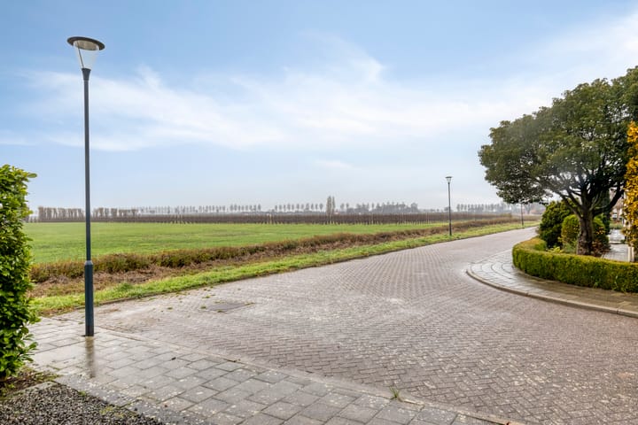 Foto 38 van Dr.W.Dreeslaan 28