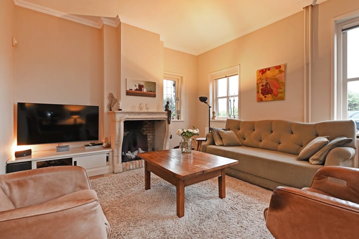 Foto 10 van Emmastraat 84