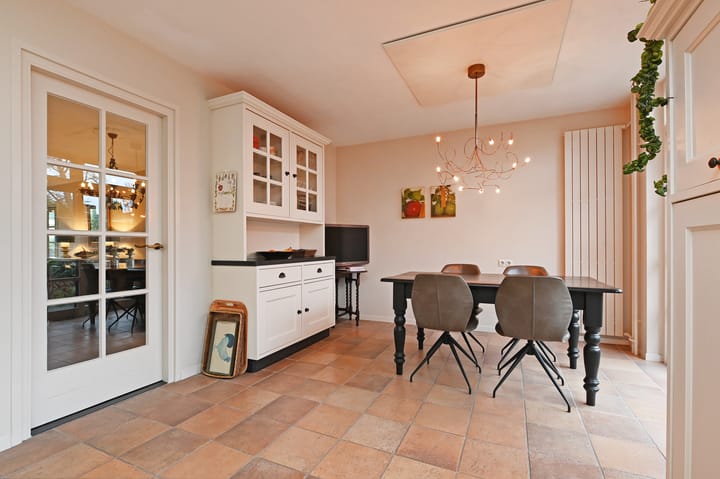 Foto 18 van Emmastraat 84