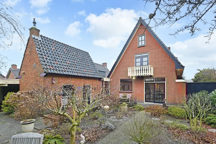 Foto 32 van Emmastraat 84