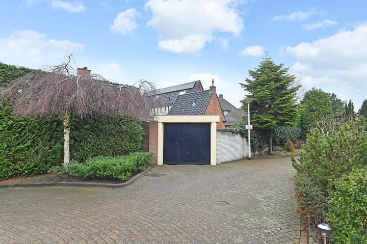 Foto 37 van Emmastraat 84