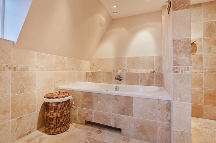 Foto 50 van Emmastraat 84