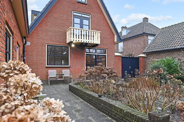 Foto 60 van Emmastraat 84