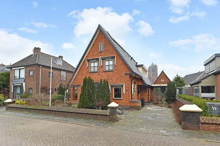 Foto 70 van Emmastraat 84