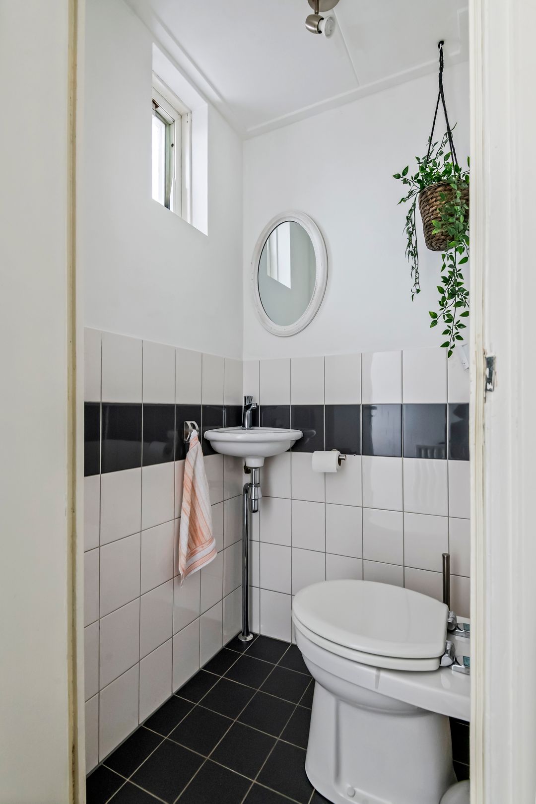 Photo 23 of Wethouder van Ooijenweg 35