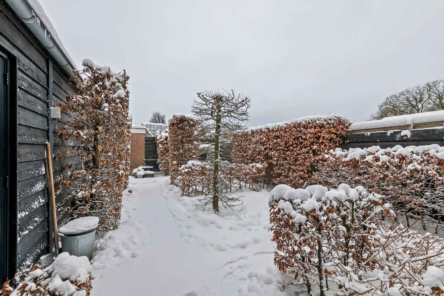 Photo 34 of Wethouder van Ooijenweg 35