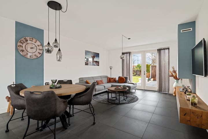 Foto 2 van Knopkruid 19