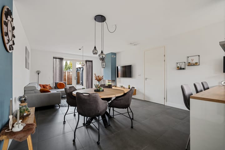 Foto 11 van Knopkruid 19