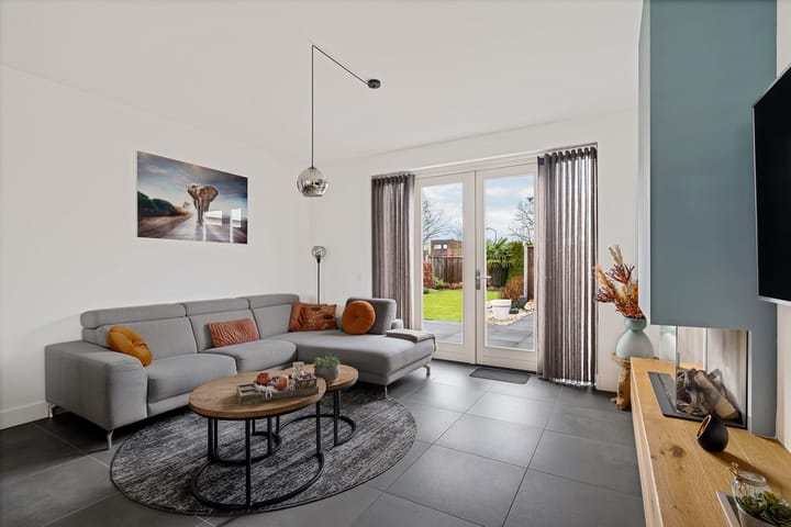 Foto 17 van Knopkruid 19