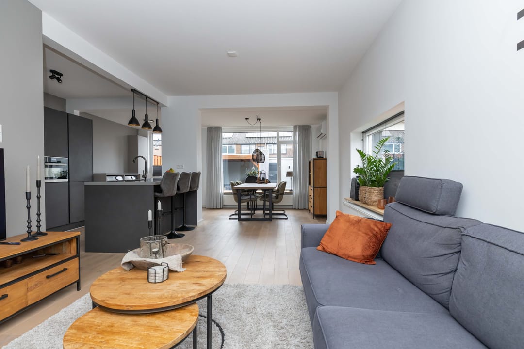 Photo 2 of Ruysdaelstraat 63