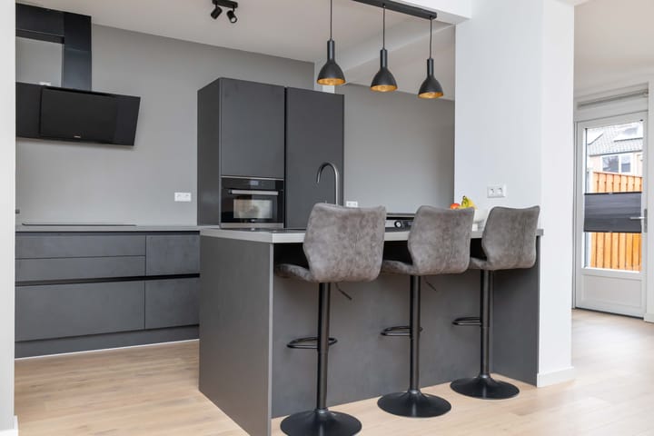 Foto 14 van Ruysdaelstraat 63