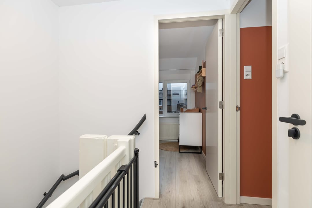 Photo 32 of Ruysdaelstraat 63