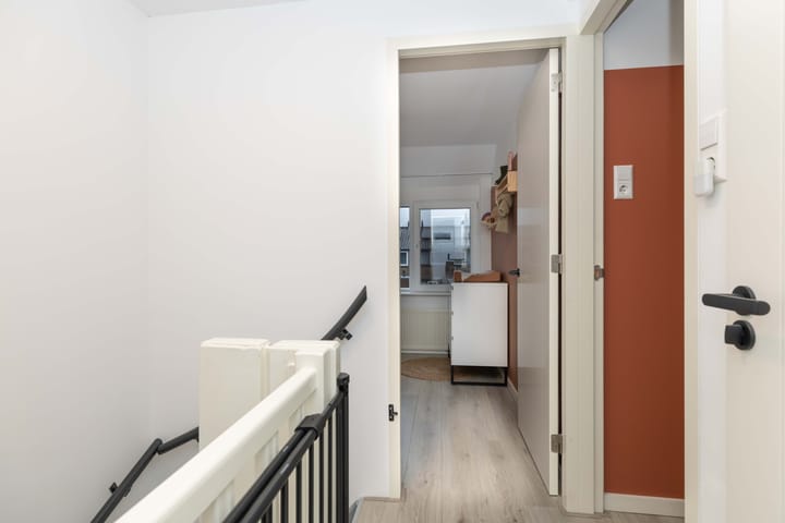 Foto 32 van Ruysdaelstraat 63