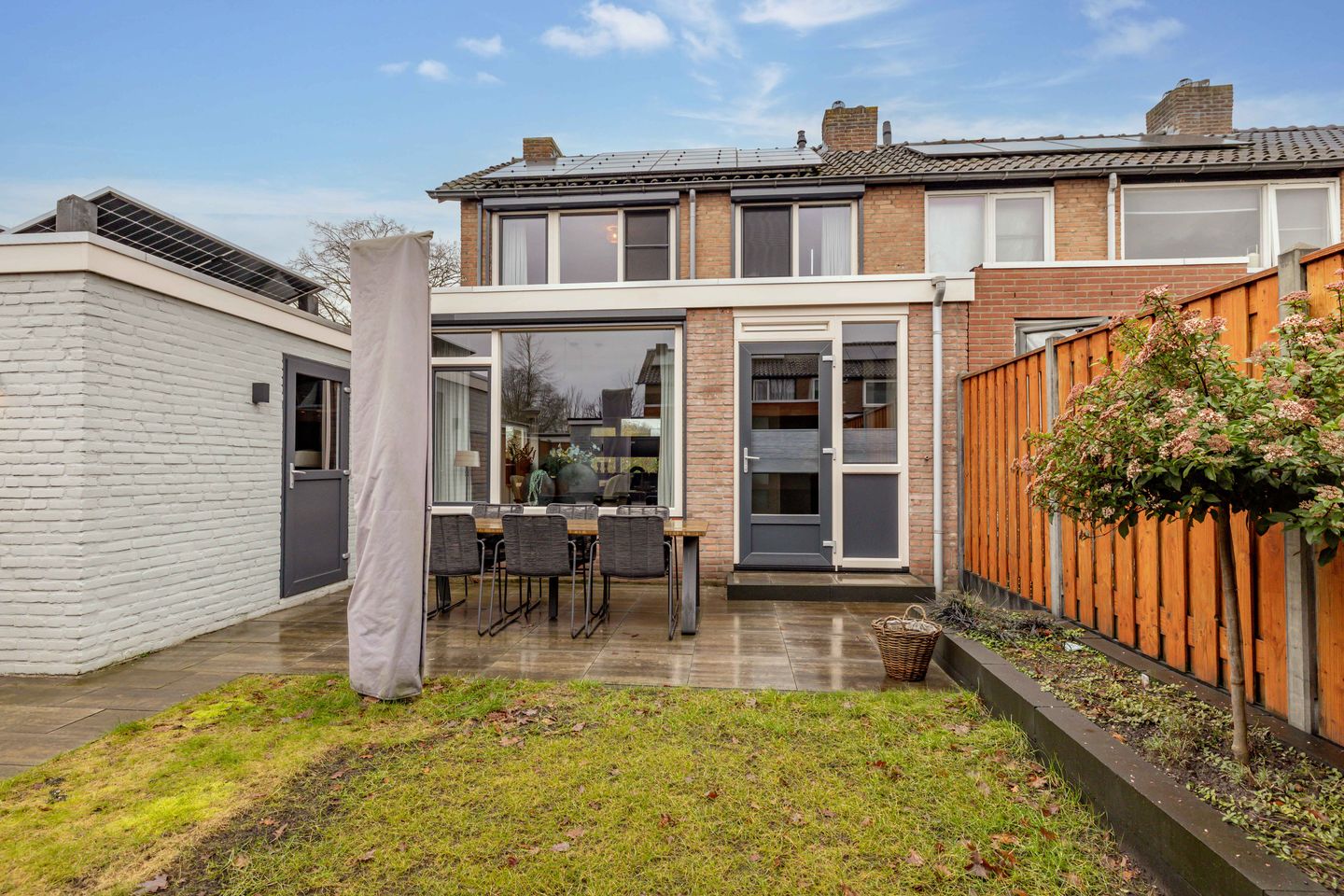 Photo 49 of Ruysdaelstraat 63