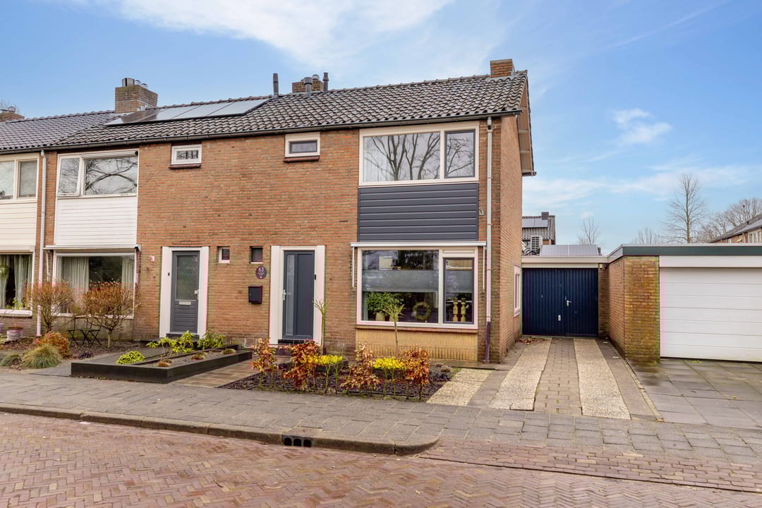 Photo 53 of Ruysdaelstraat 63