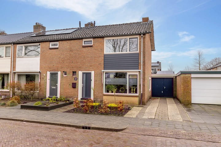 Foto 53 van Ruysdaelstraat 63