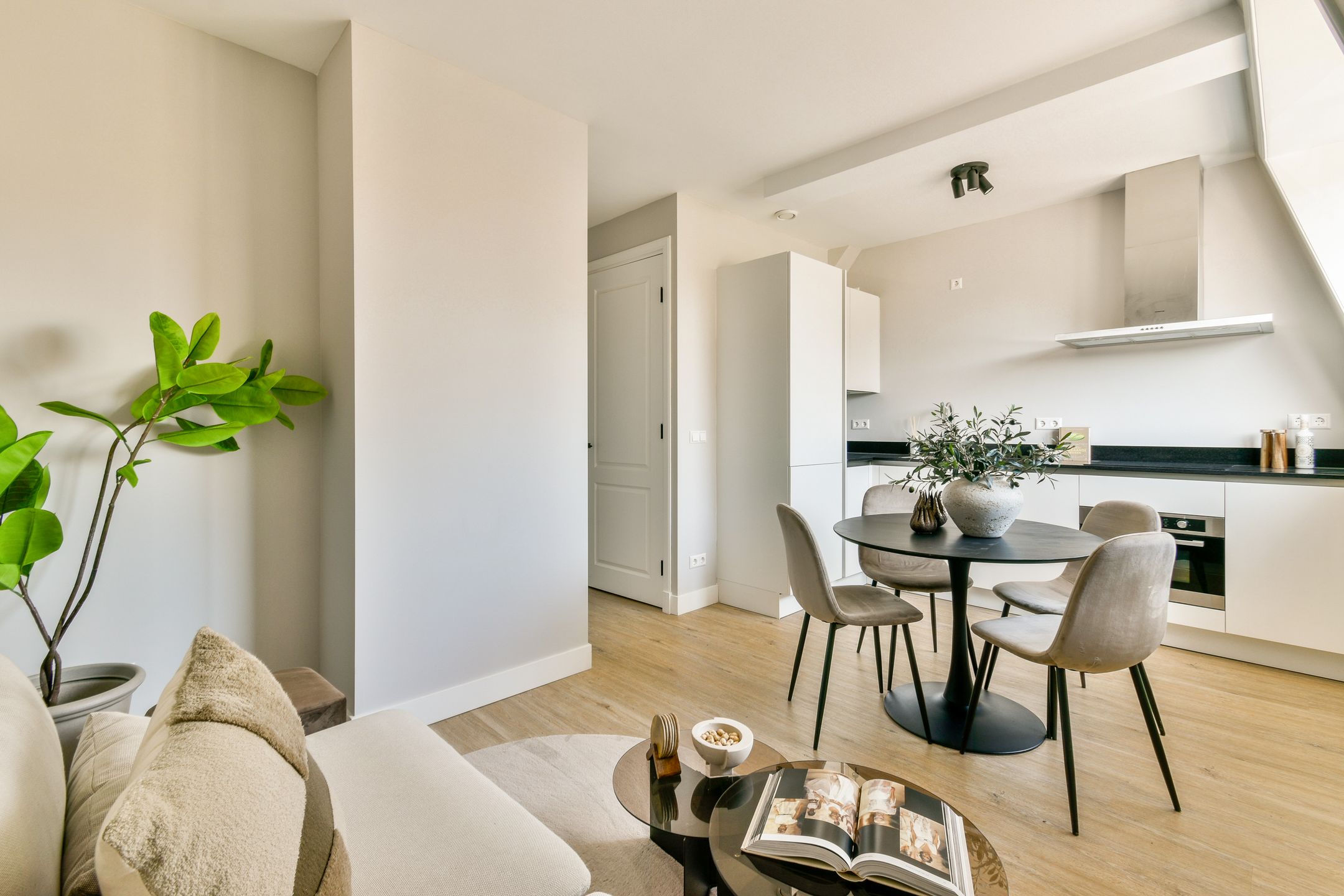 Foto 3 van Archimedesweg 56-2