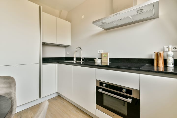 Foto 8 van Archimedesweg 56-2