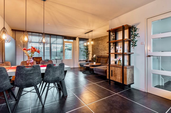 Photo 4 of Tjalk 33 39