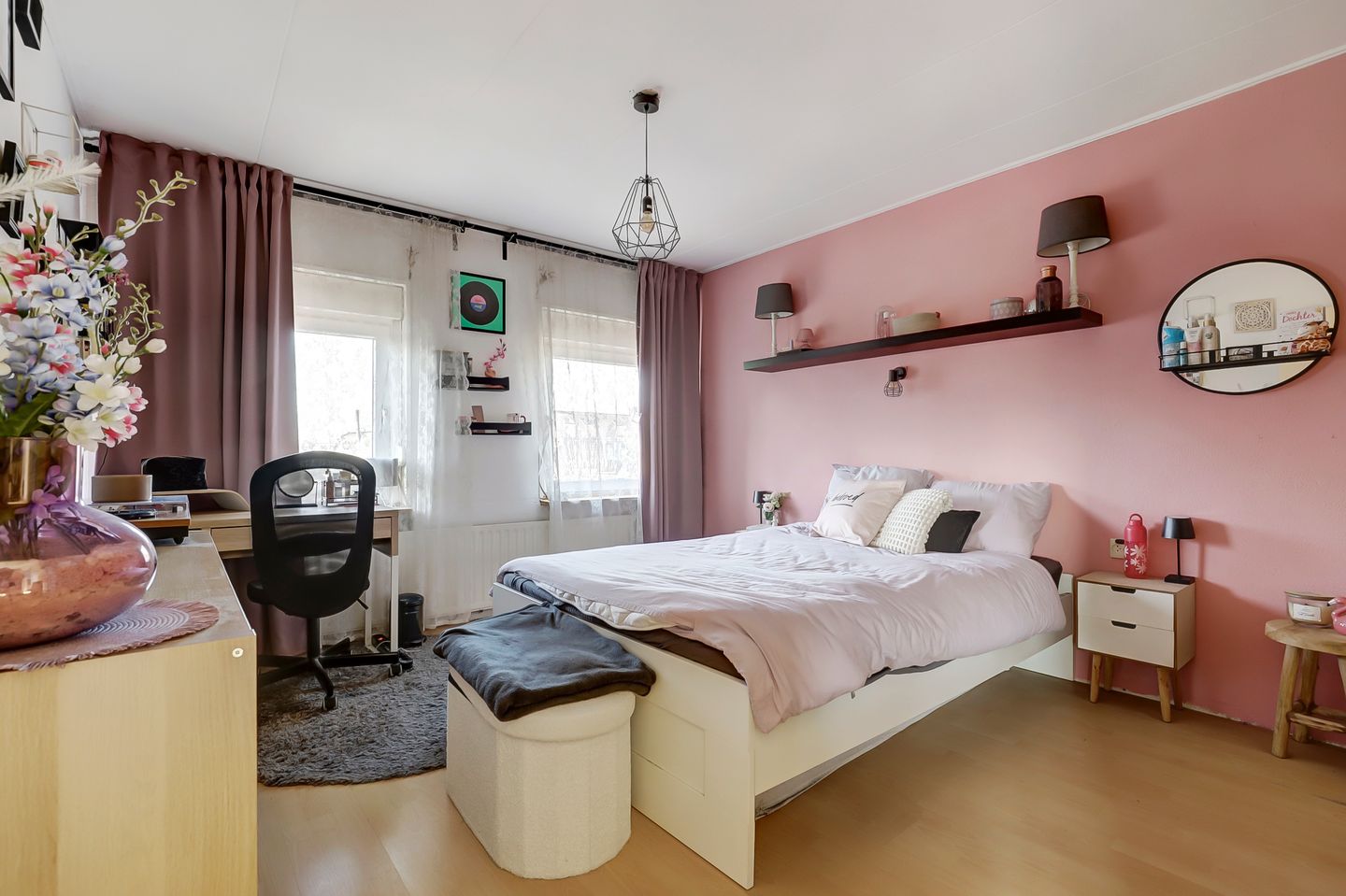 Foto 4 van Parallelweg SS 106