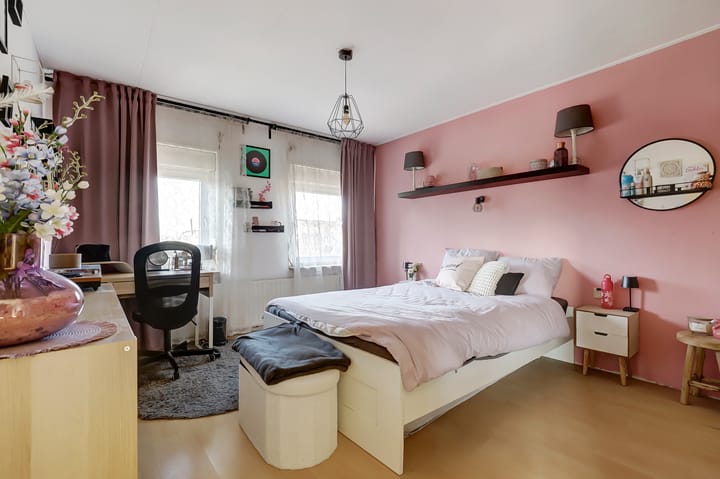 Foto 4 van Parallelweg SS 106