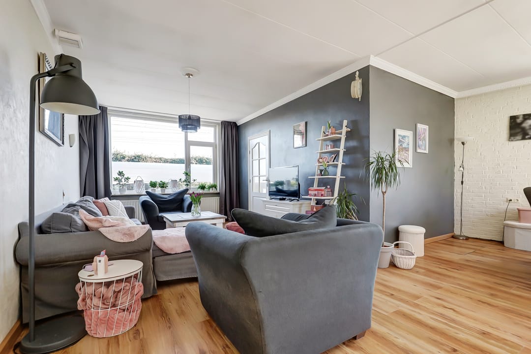 Foto 7 van Parallelweg SS 106