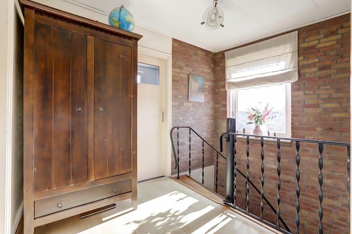 Photo 18 of Parallelweg SS 106